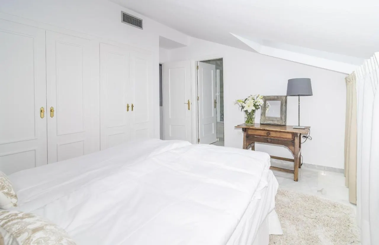 Apartment Eld1-Stunning 2 Bedroom Penthouse In Puerto Banus Marbella